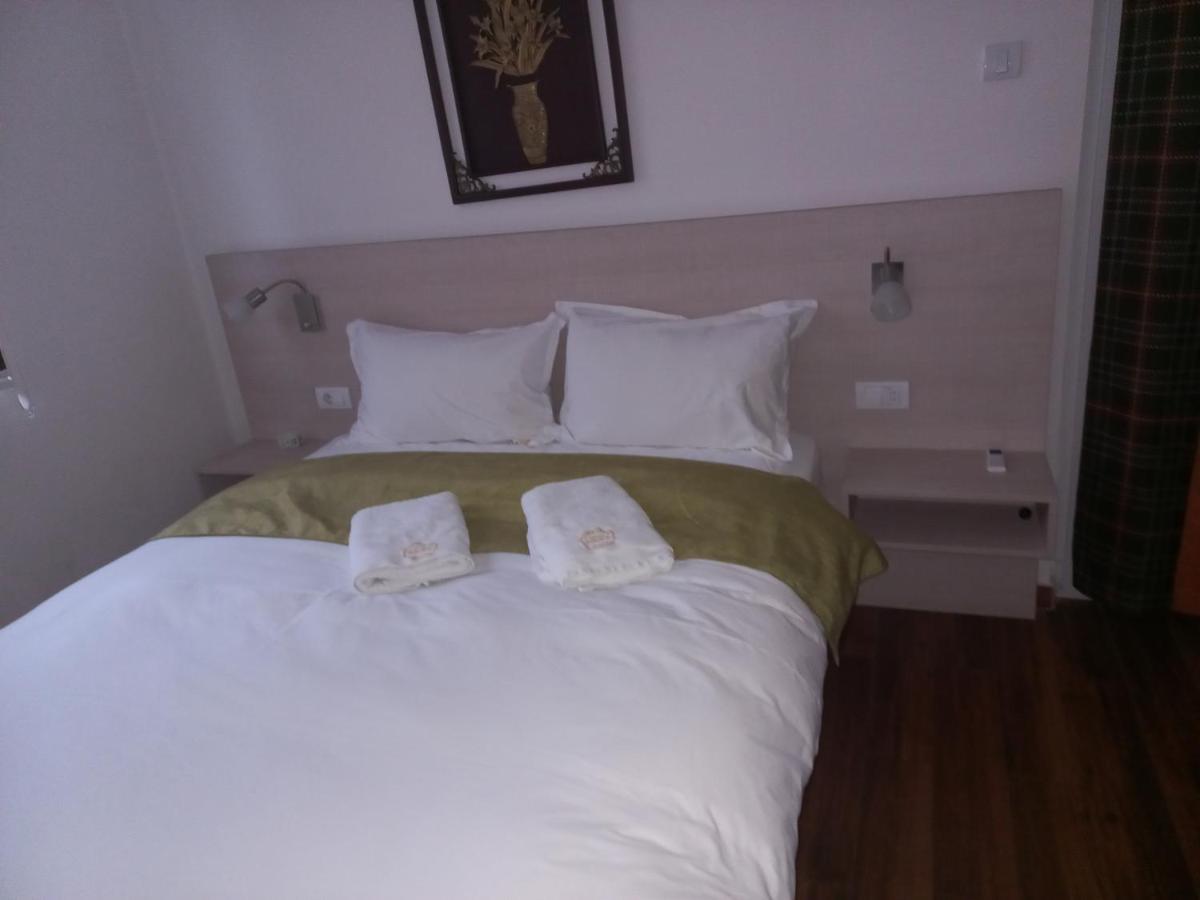 Asuka Apartmani 飞鸟客 Surcin Bagian luar foto