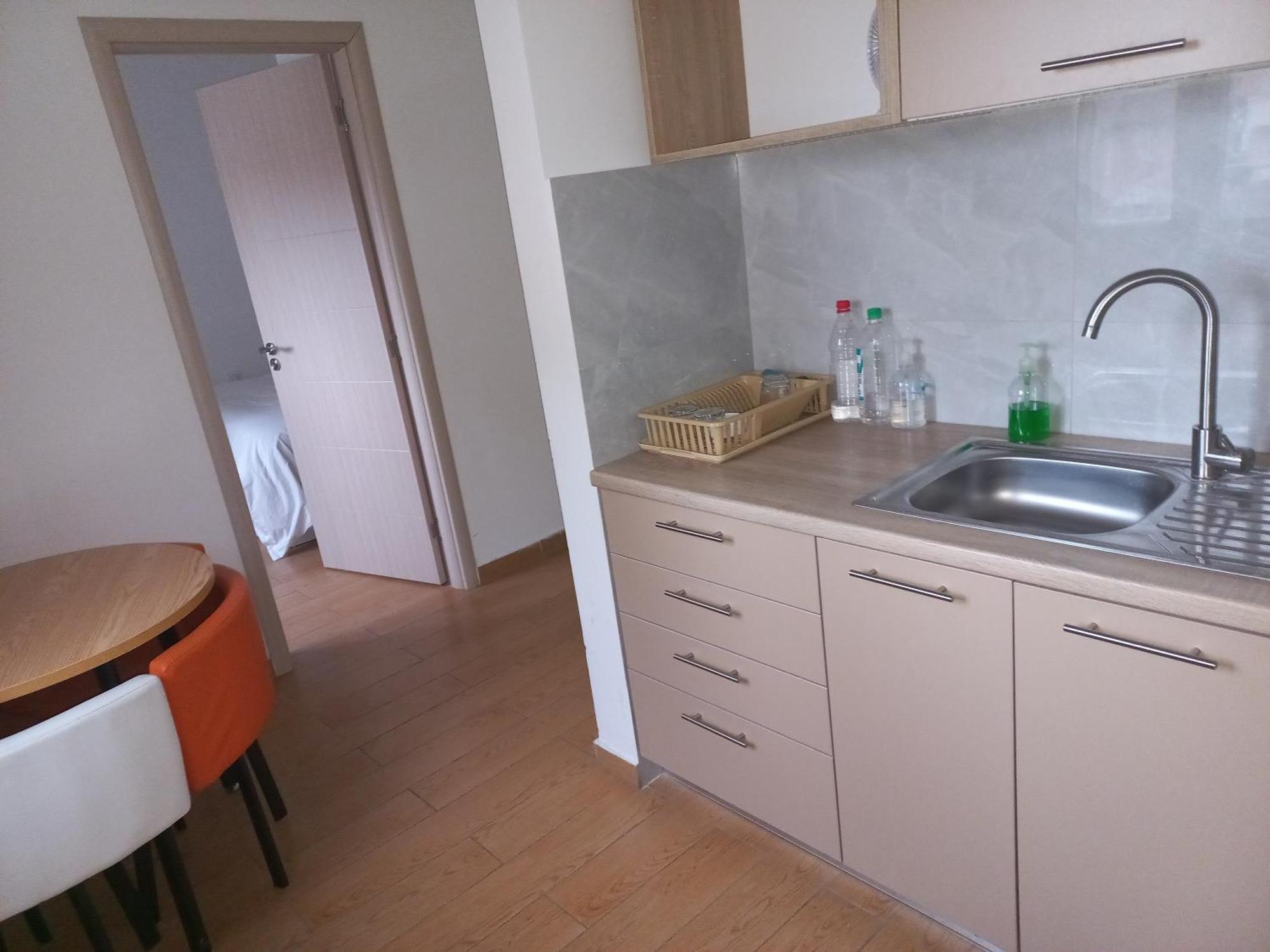 Asuka Apartmani 飞鸟客 Surcin Ruang foto